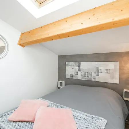 Maison Charmante A Avec Jardin Prive *