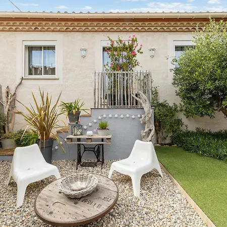 Maison Charmante A Avec Jardin Prive *
